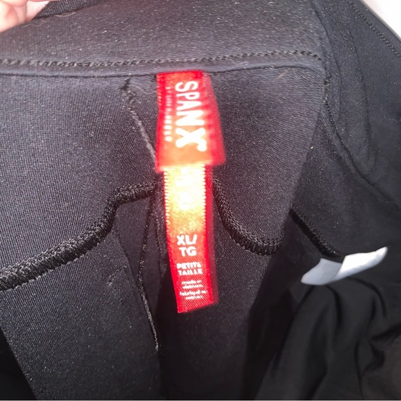 SPANX Black Ankle Cropped Pants Jegging - Picture 3 of 8
